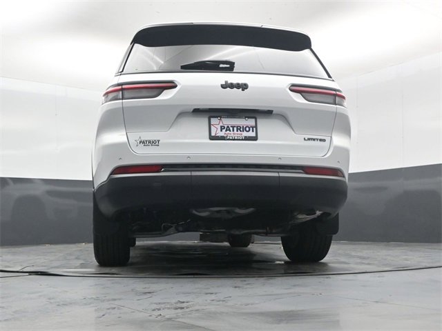 New 2025 Jeep Grand Cherokee L Limited w/ Black Appearance Package image 44
