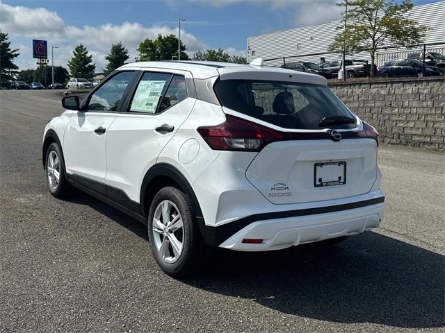 New 2025 Nissan Kicks Play S image 6