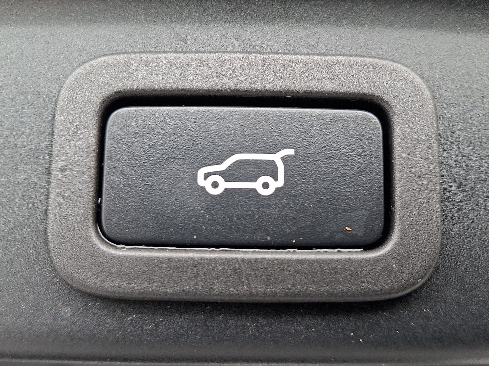 Used 2022 Jaguar F-PACE S AWD/4WD image 30