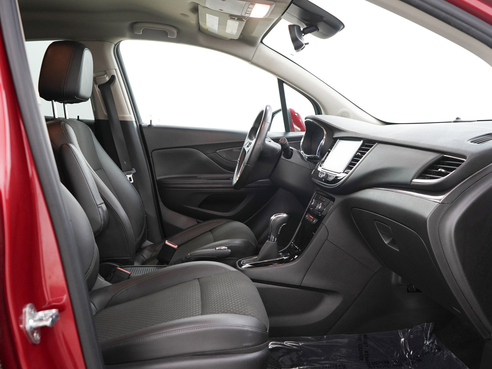 Used 2018 Buick Encore Sport Touring AWD/4WD image 12