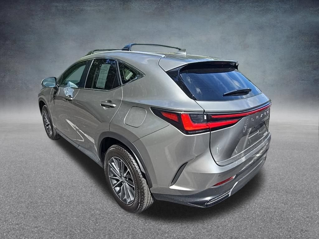 Used 2025 Lexus NX 250 FWD w/ Cold Area Package image 8