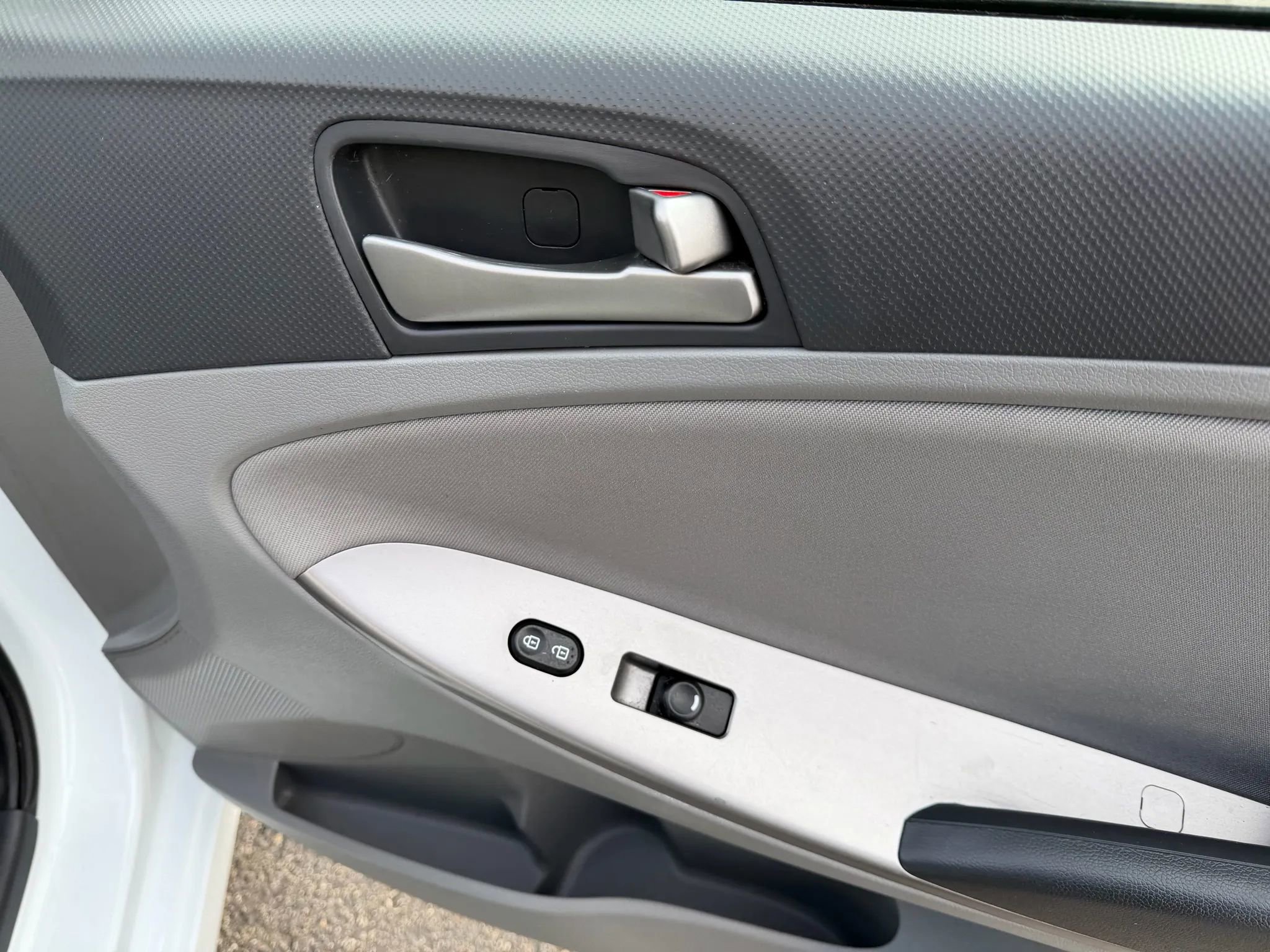 Used 2016 Hyundai Accent SE image 25