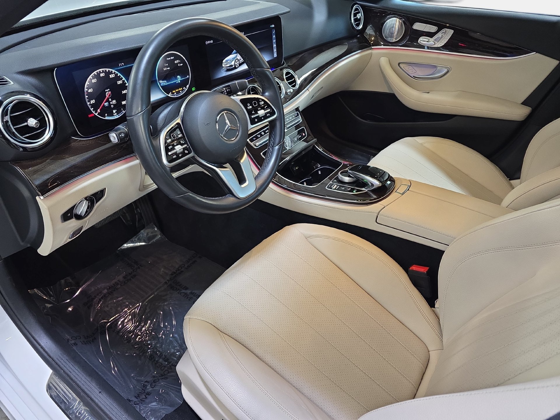 Used 2020 Mercedes-Benz E 350 4MATIC Sedan image 16
