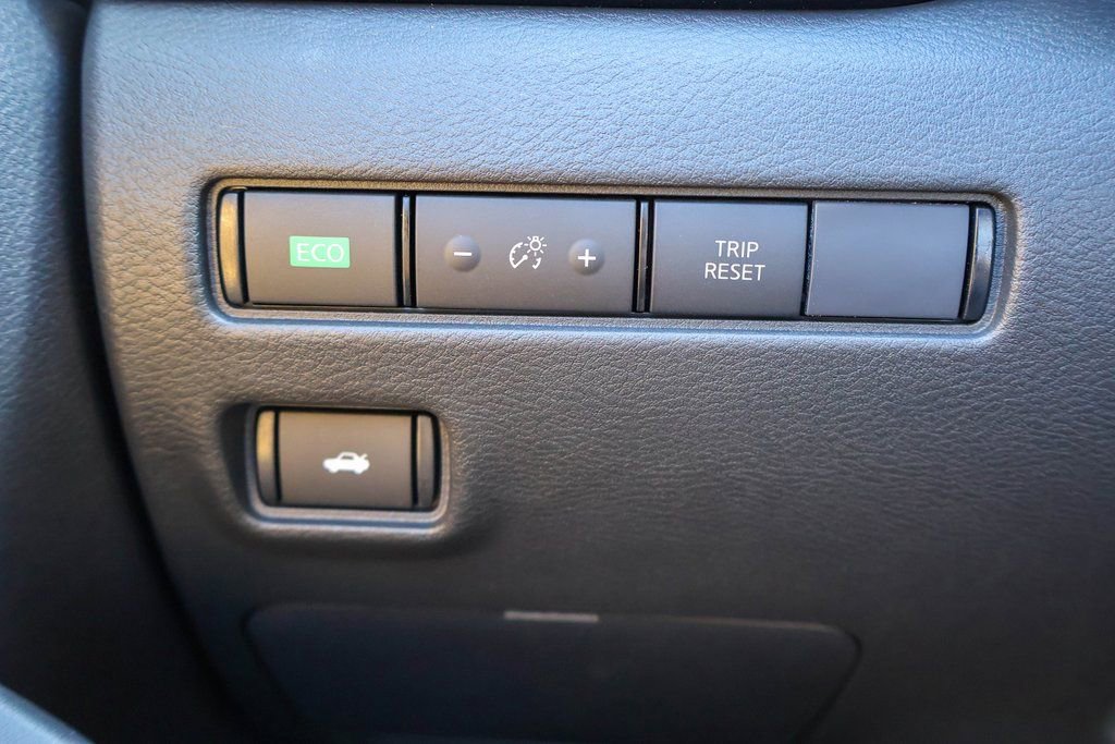 New 2025 Nissan Sentra SV image 16