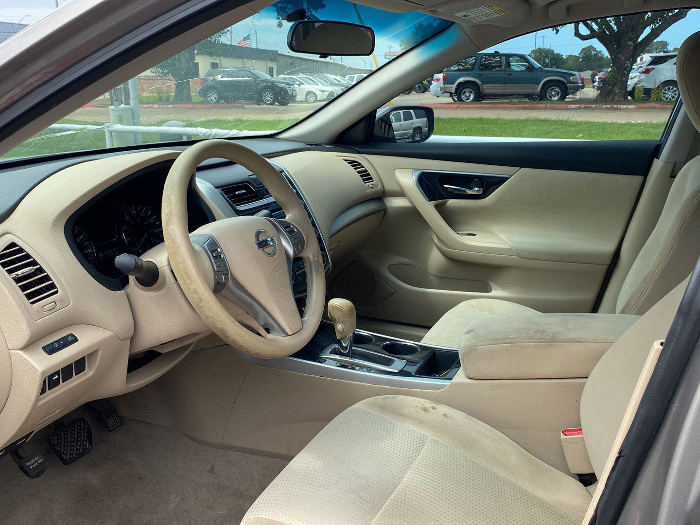 Used 2014 Nissan Altima 2.5 S FWD image 12