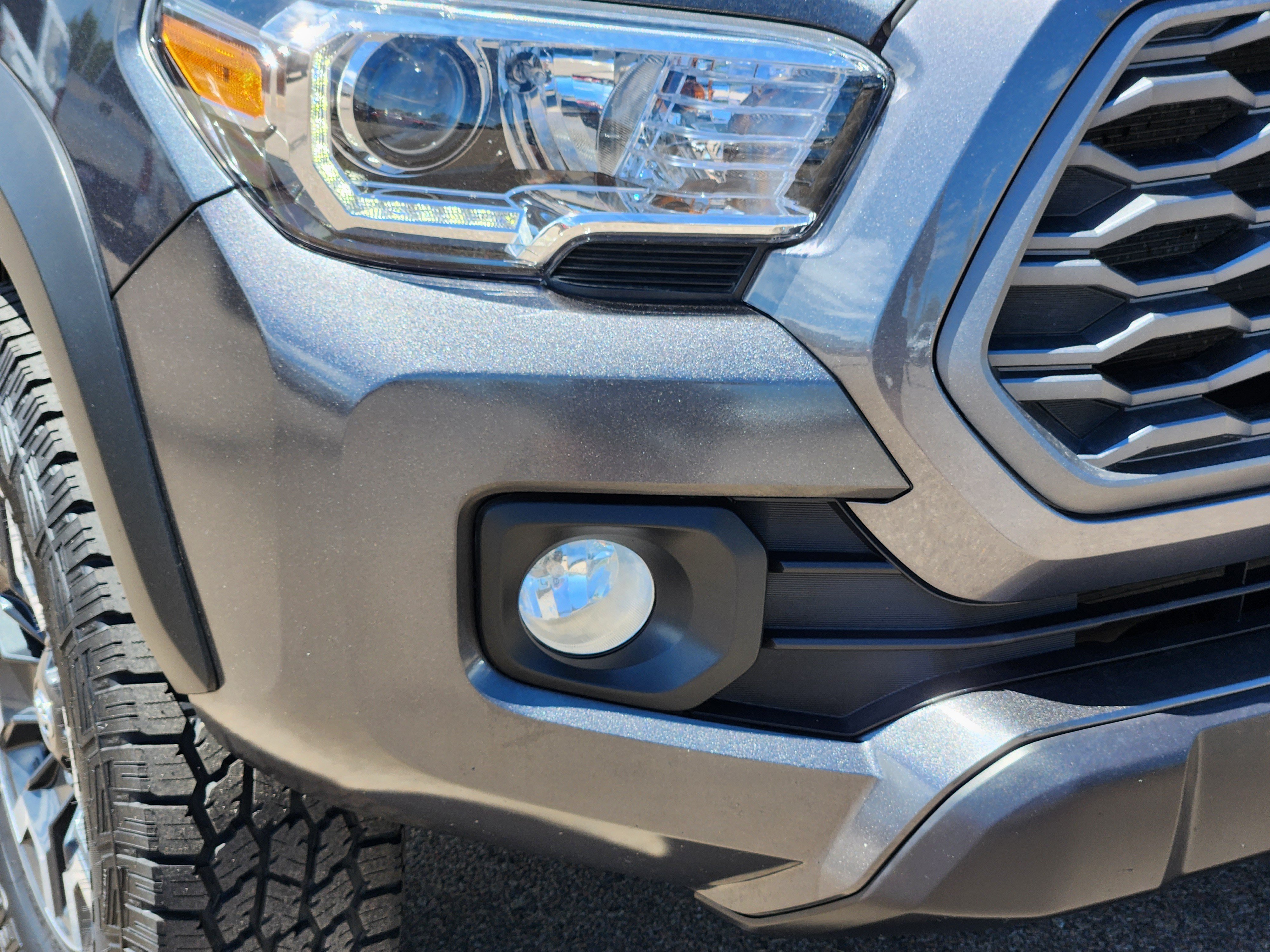 Used 2023 Toyota Tacoma TRD Off-Road AWD/4WD image 6