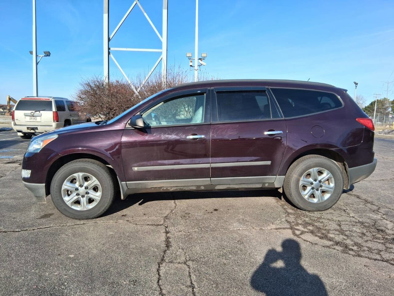 Used 2010 Chevrolet Traverse LS image 4