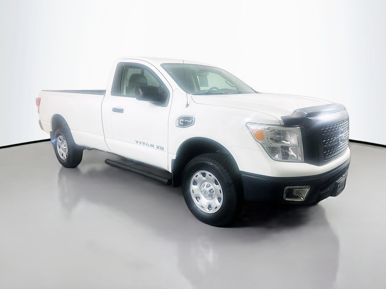 Used 2017 Nissan Titan S AWD/4WD video 1