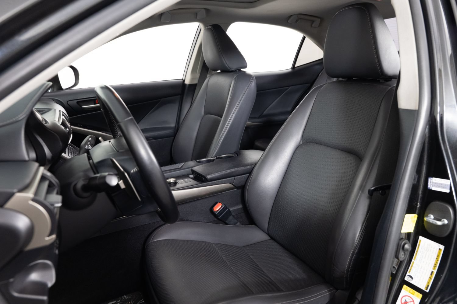 Used 2017 Lexus IS 200t RWD image 15