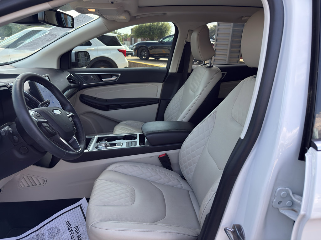 Used 2024 Ford Edge Titanium w/ Equipment Group 301A AWD/4WD image 19