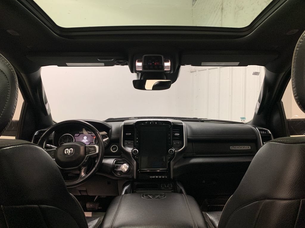 Used 2023 RAM 1500 Laramie AWD/4WD image 18