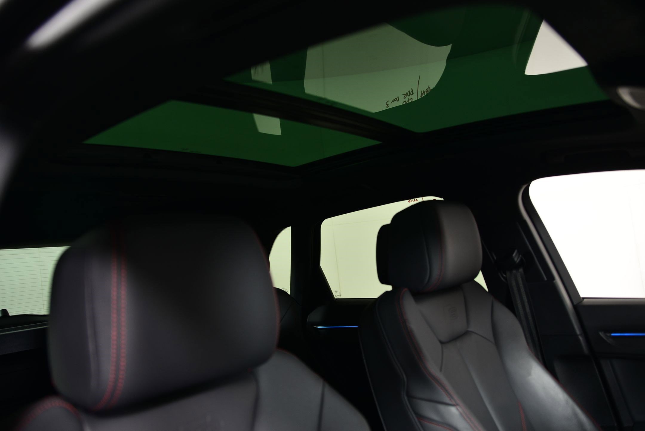 Certified 2025 Audi Q3 2.0T Premium Plus w/ Premium Plus Package image 12