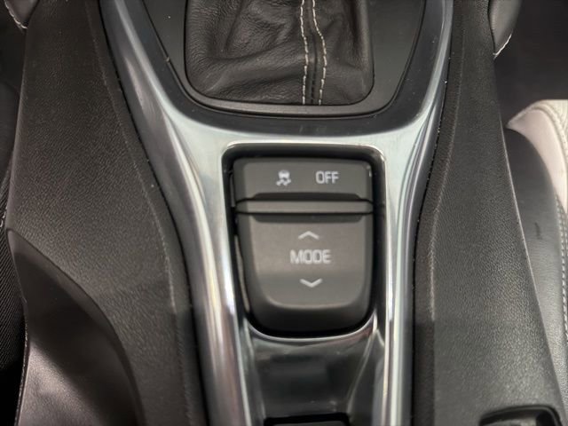 Used 2017 Chevrolet Camaro LT image 26