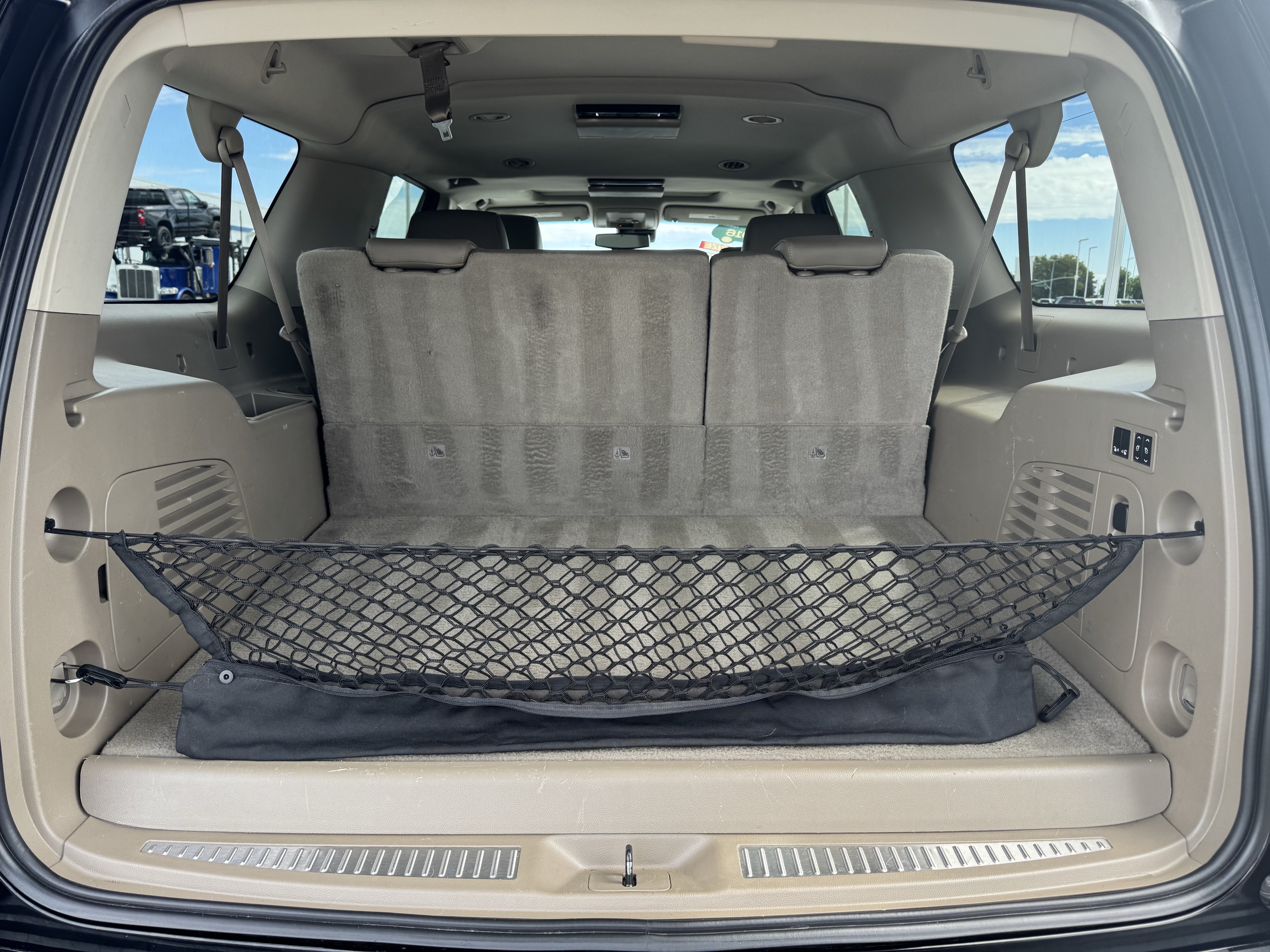 Certified 2016 Chevrolet Suburban LTZ AWD/4WD image 21