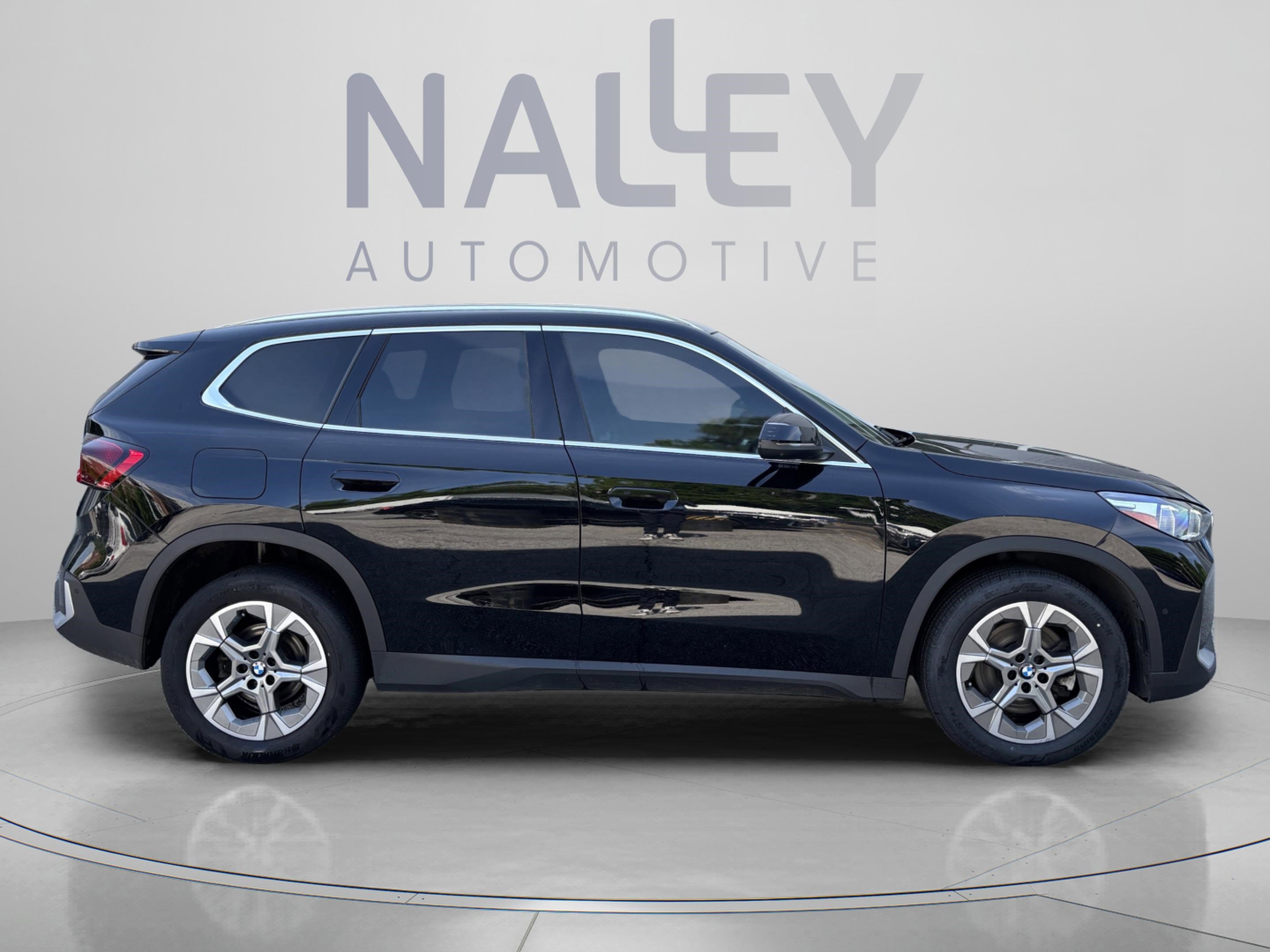 Used 2023 BMW X1 xDrive28i w/ Premium Package AWD/4WD image 6