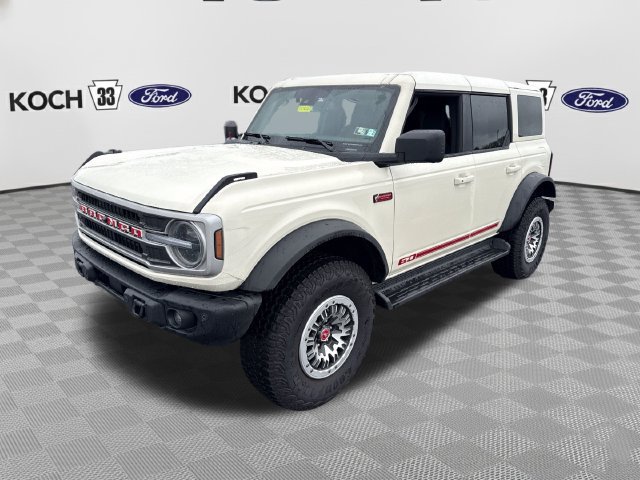 Used 2026 Ford Bronco Outer Banks w/ Sasquatch Package AWD/4WD image 3