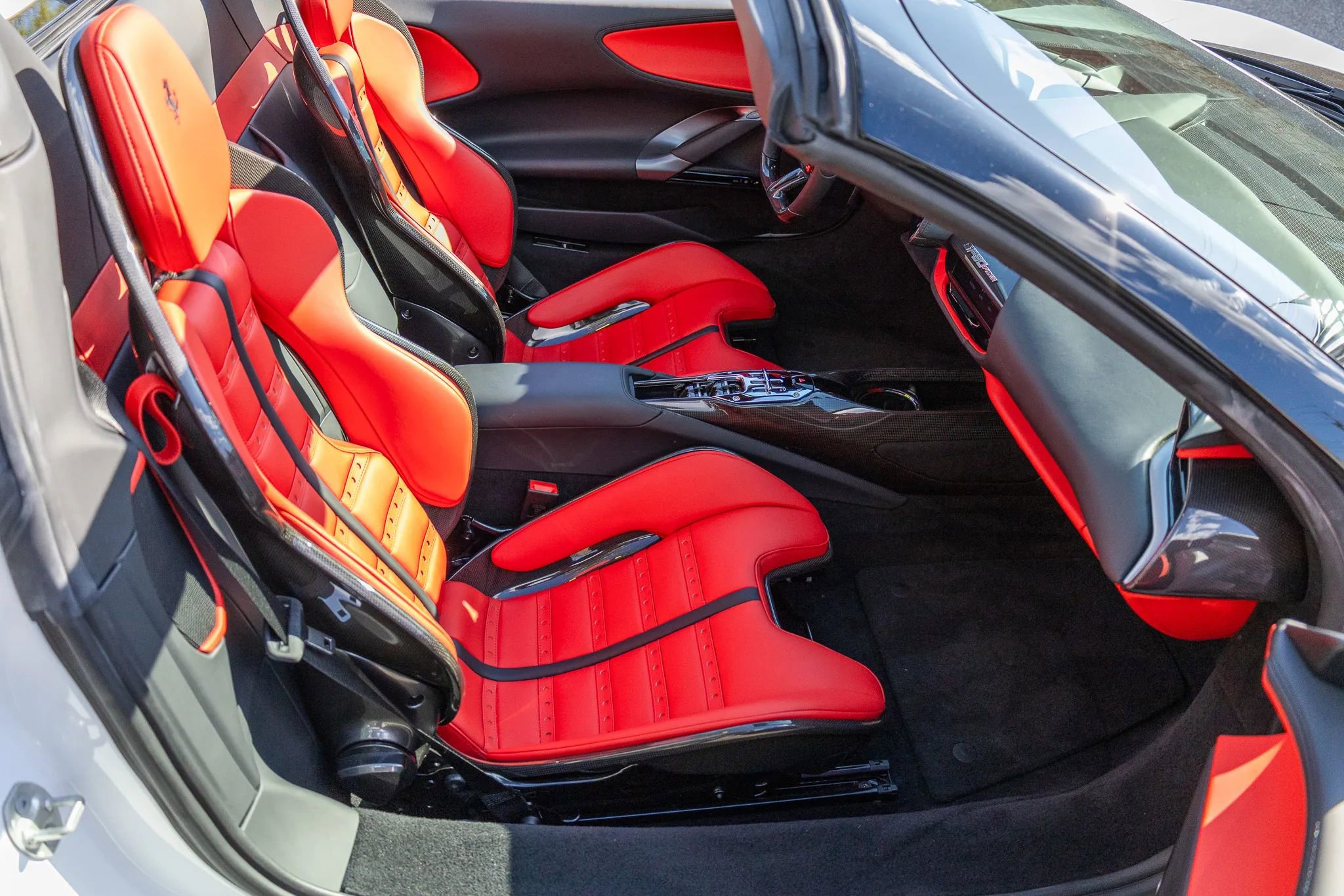 Used 2025 Ferrari SF90 Spider image 69