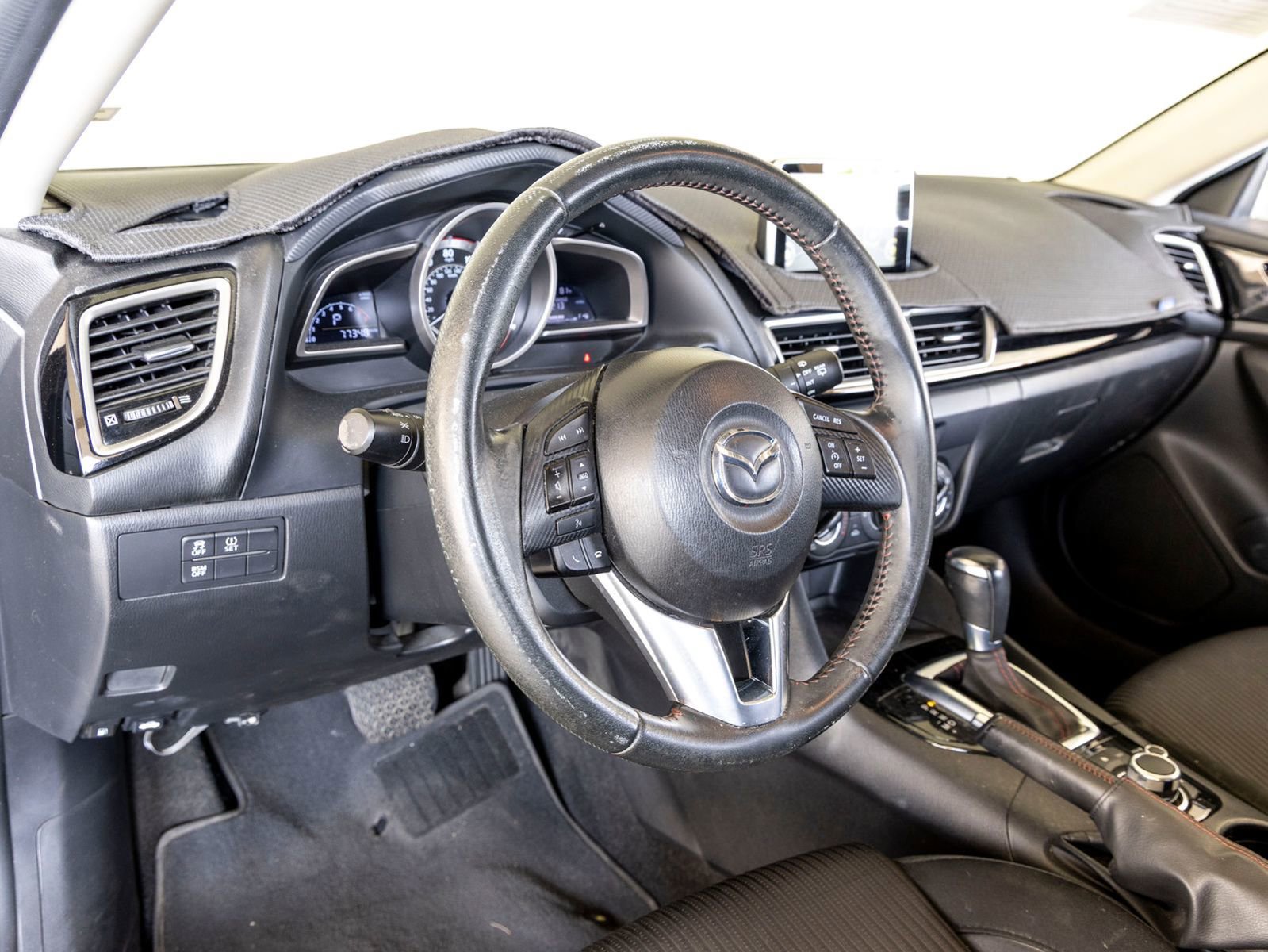 Used 2016 MAZDA MAZDA3 i Touring FWD image 17