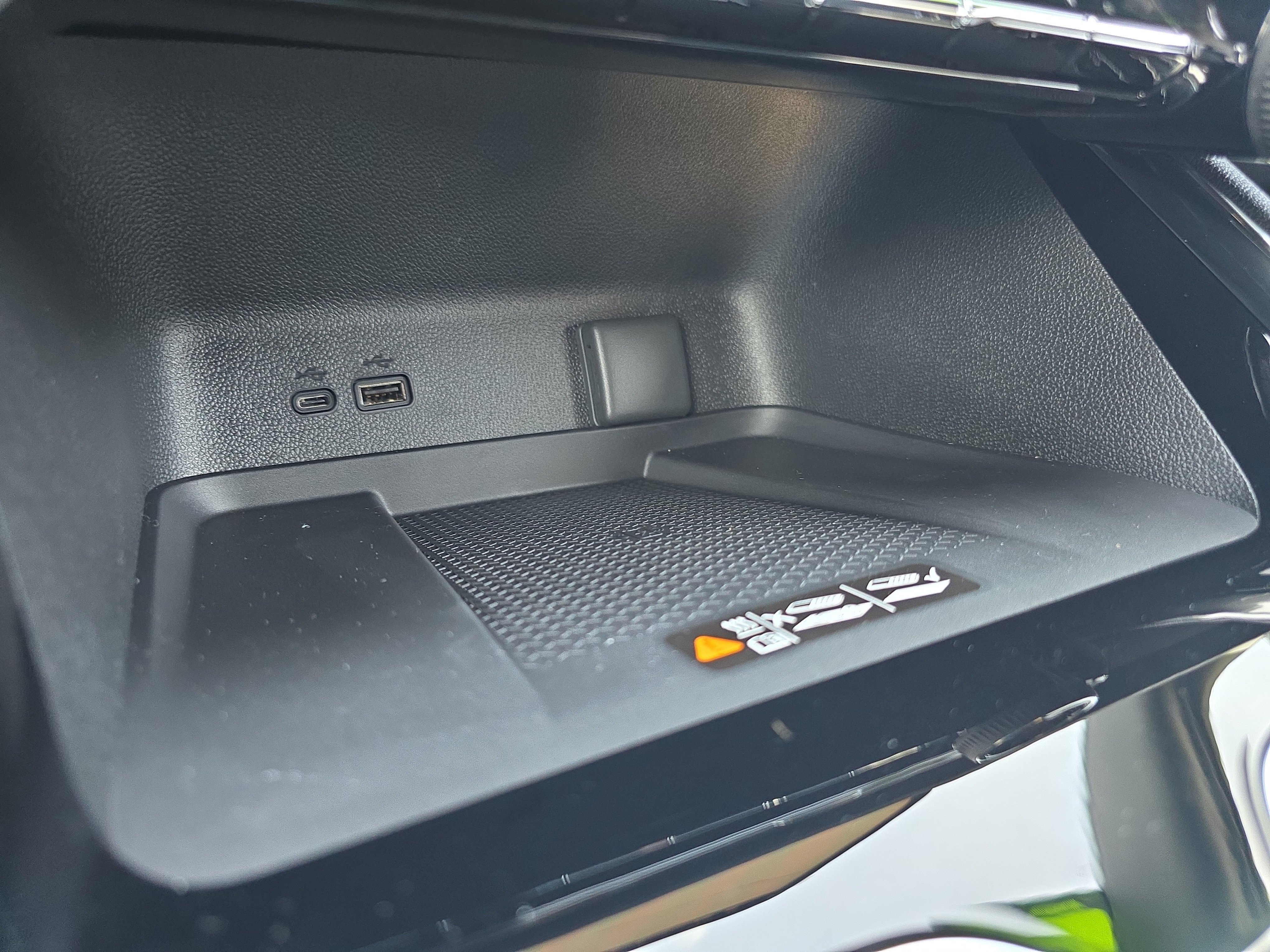 New 2026 Chevrolet Traverse LT image 32