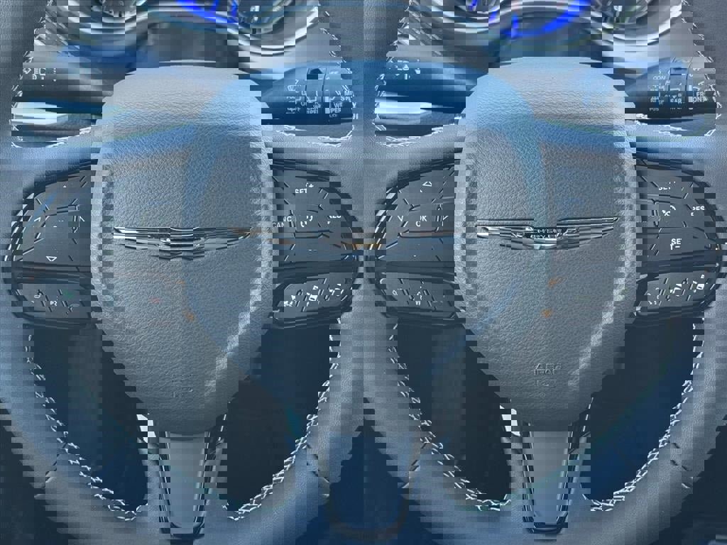 New 2026 Chrysler Pacifica Select w/ S Appearance Package image 13