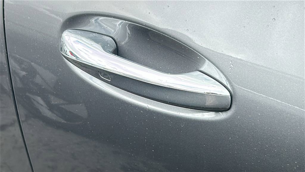 Used 2022 Mercedes-Benz GLA 250 4MATIC image 18