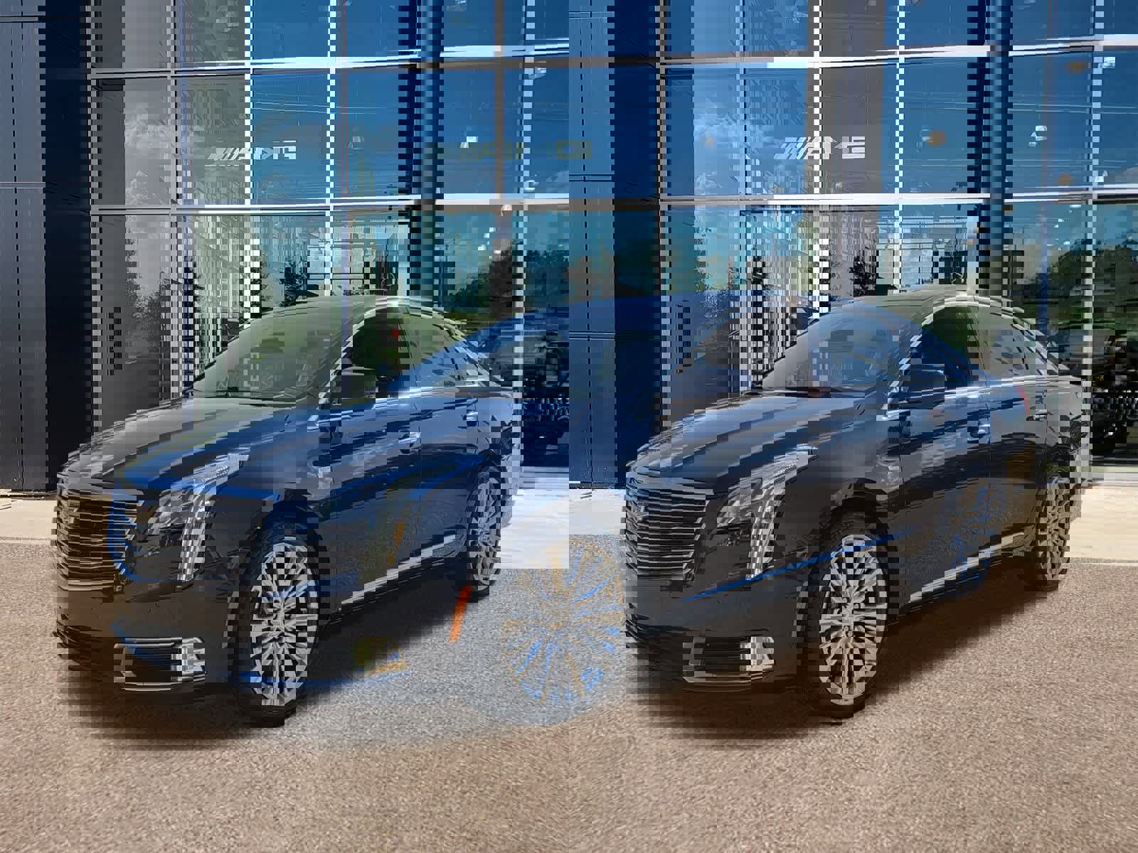 Used 2018 Cadillac XTS Platinum image 8