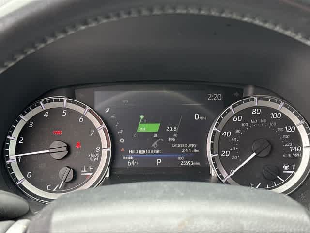 Used 2023 Toyota Highlander XSE FWD image 7