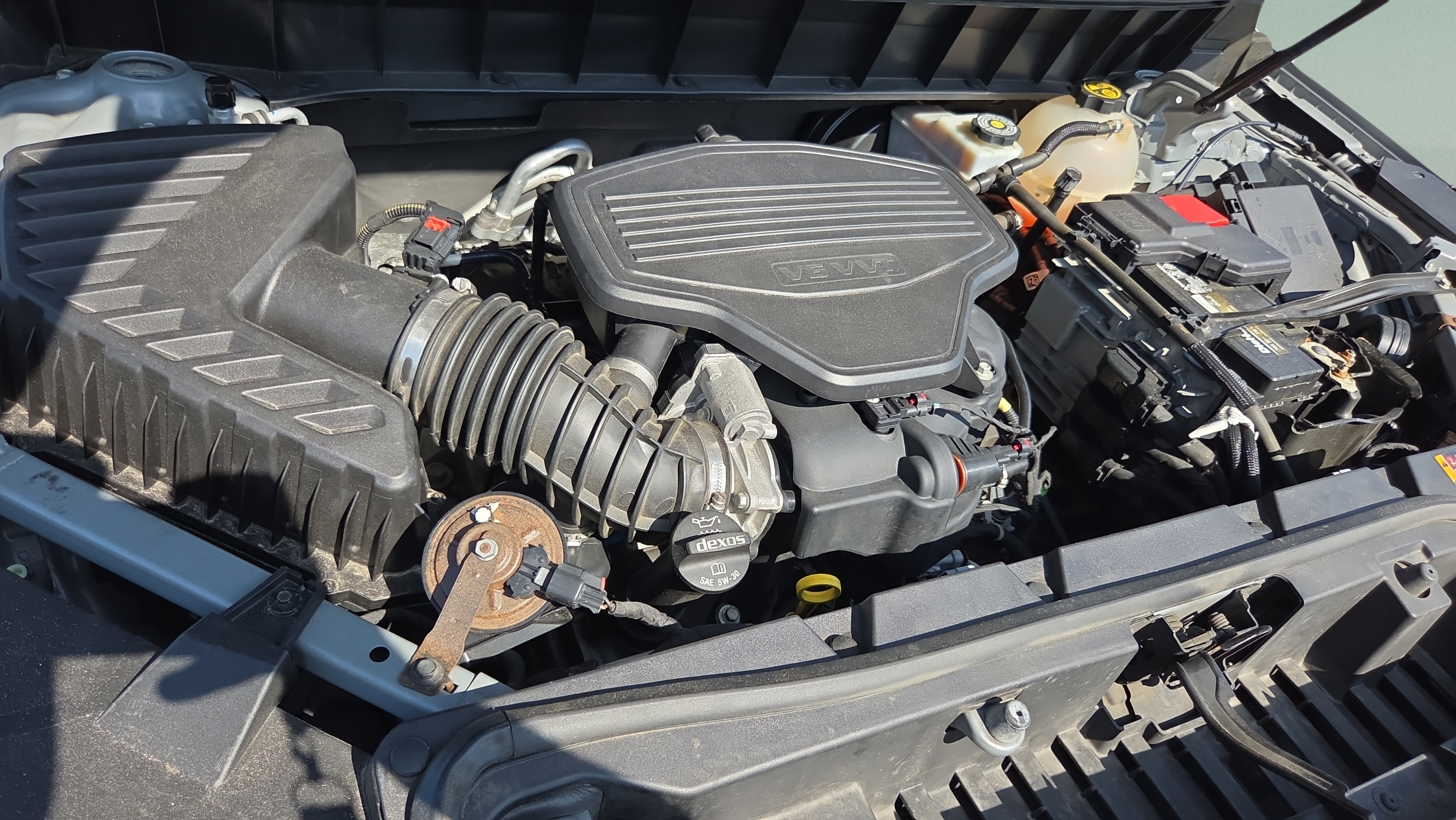 Used 2018 GMC Acadia SLT AWD/4WD image 18