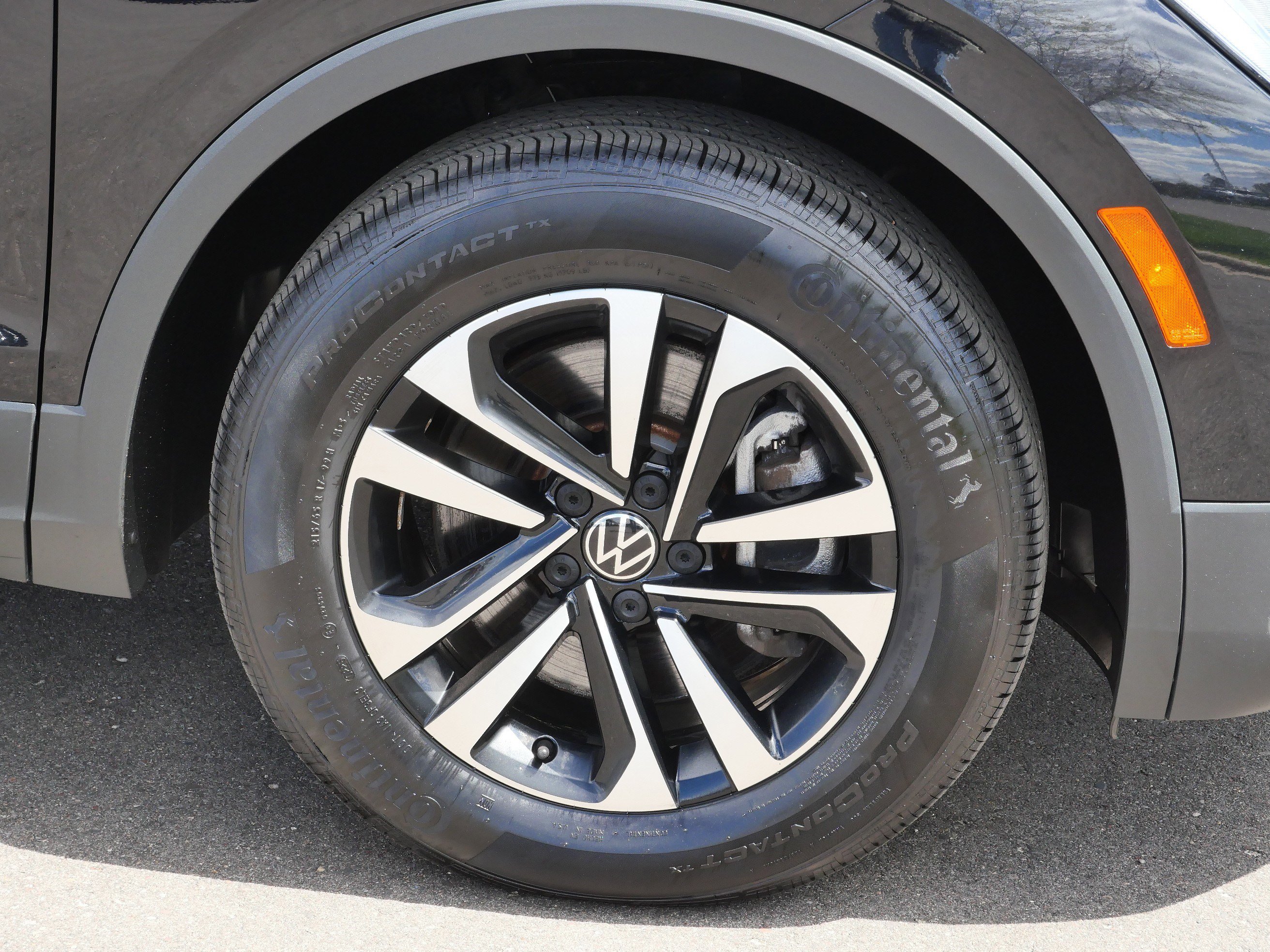 Used 2022 Volkswagen Tiguan S AWD/4WD image 15