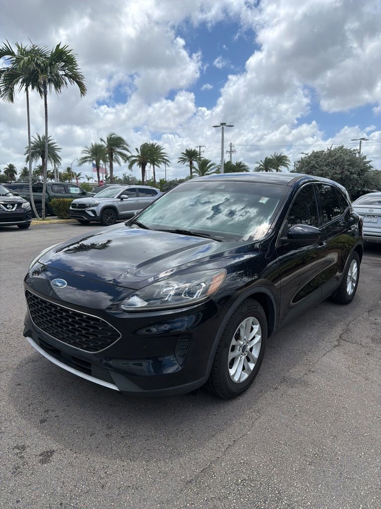 Used 2021 Ford Escape SE w/ Convenience Package