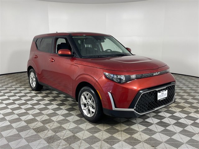 Certified 2024 Kia Soul LX w/ Option Group 015 image 17
