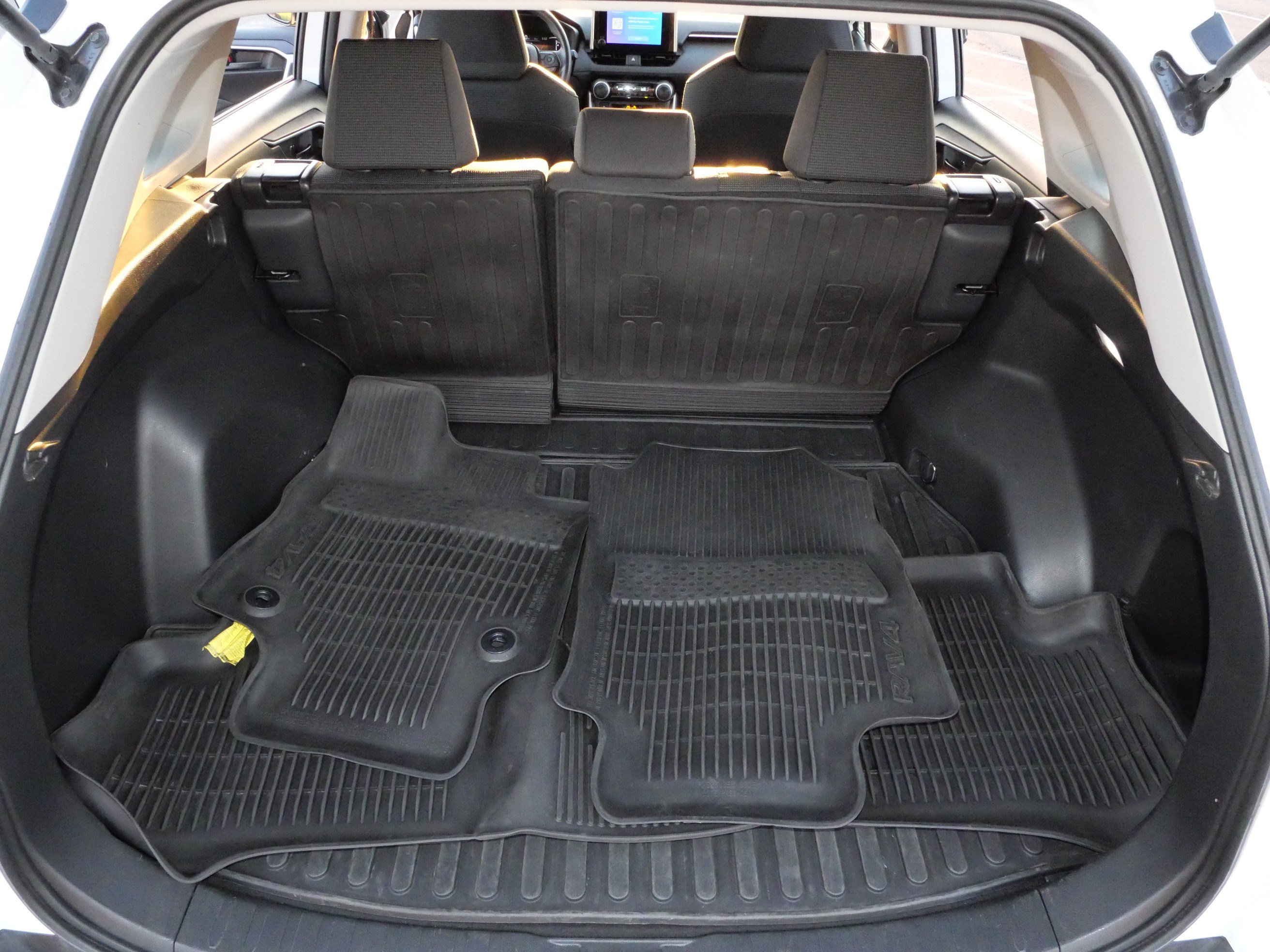 Certified 2025 Toyota RAV4 LE AWD/4WD image 18
