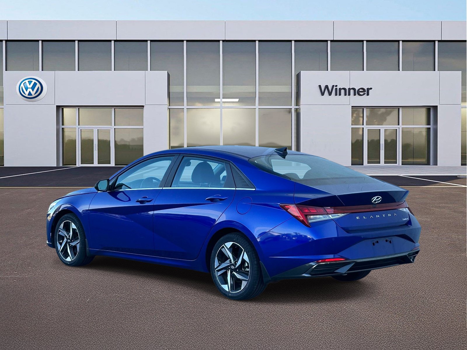 Used 2022 Hyundai Elantra Limited FWD image 3