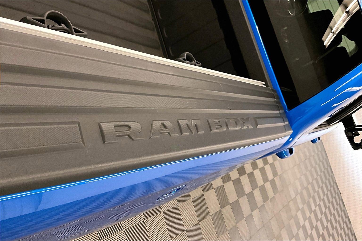 Used 2023 RAM 1500 Laramie AWD/4WD image 43