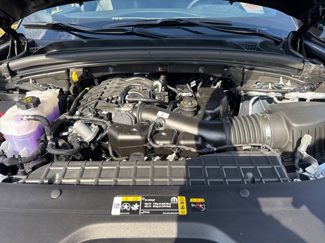 New 2025 Jeep Grand Cherokee Altitude image 16