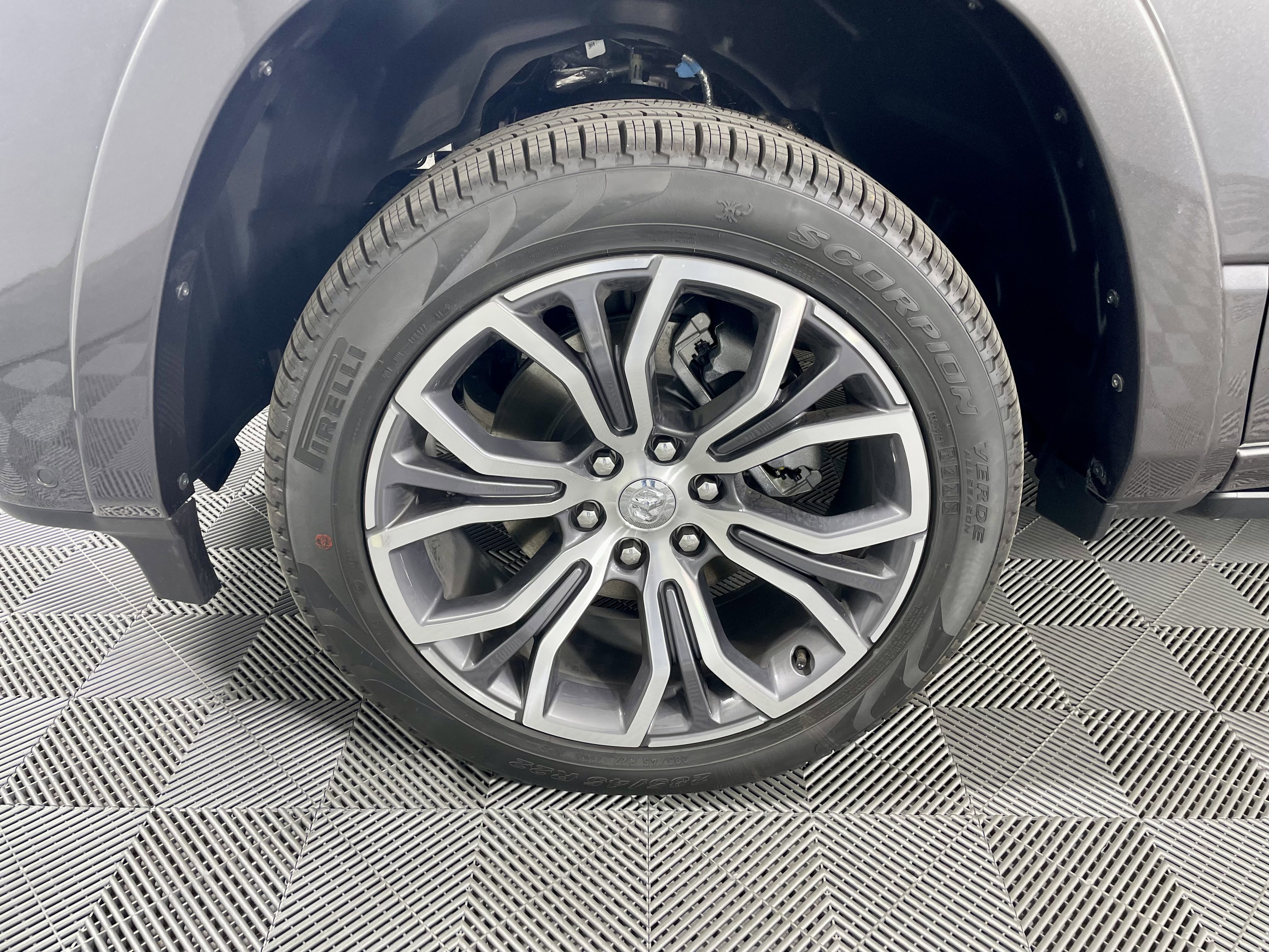 Used 2026 RAM 1500 Tungsten w/ Trailer Tow Group image 9