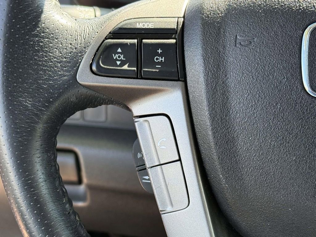 Used 2013 Honda Pilot Touring image 30