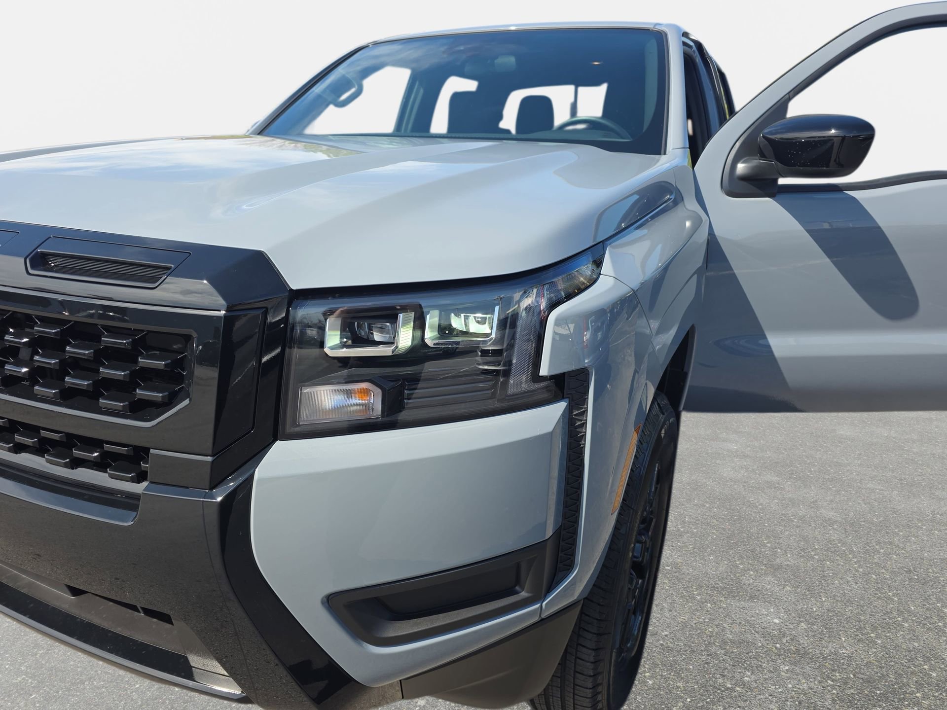 New 2026 Nissan Frontier SV w/ Tow Package image 30