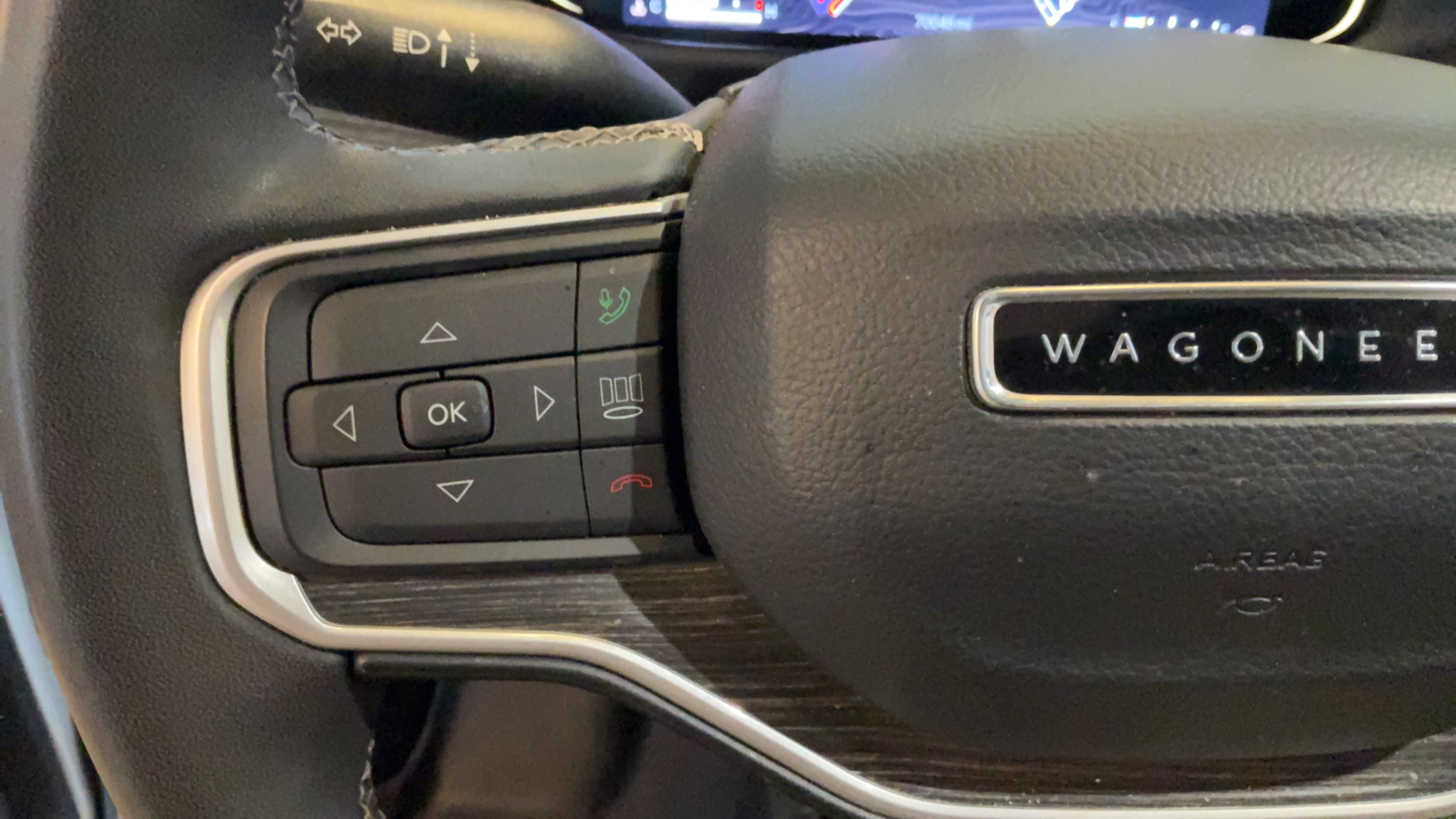 Used 2023 Jeep Wagoneer Series III w/ Preferred Equipment Group AWD/4WD image 22