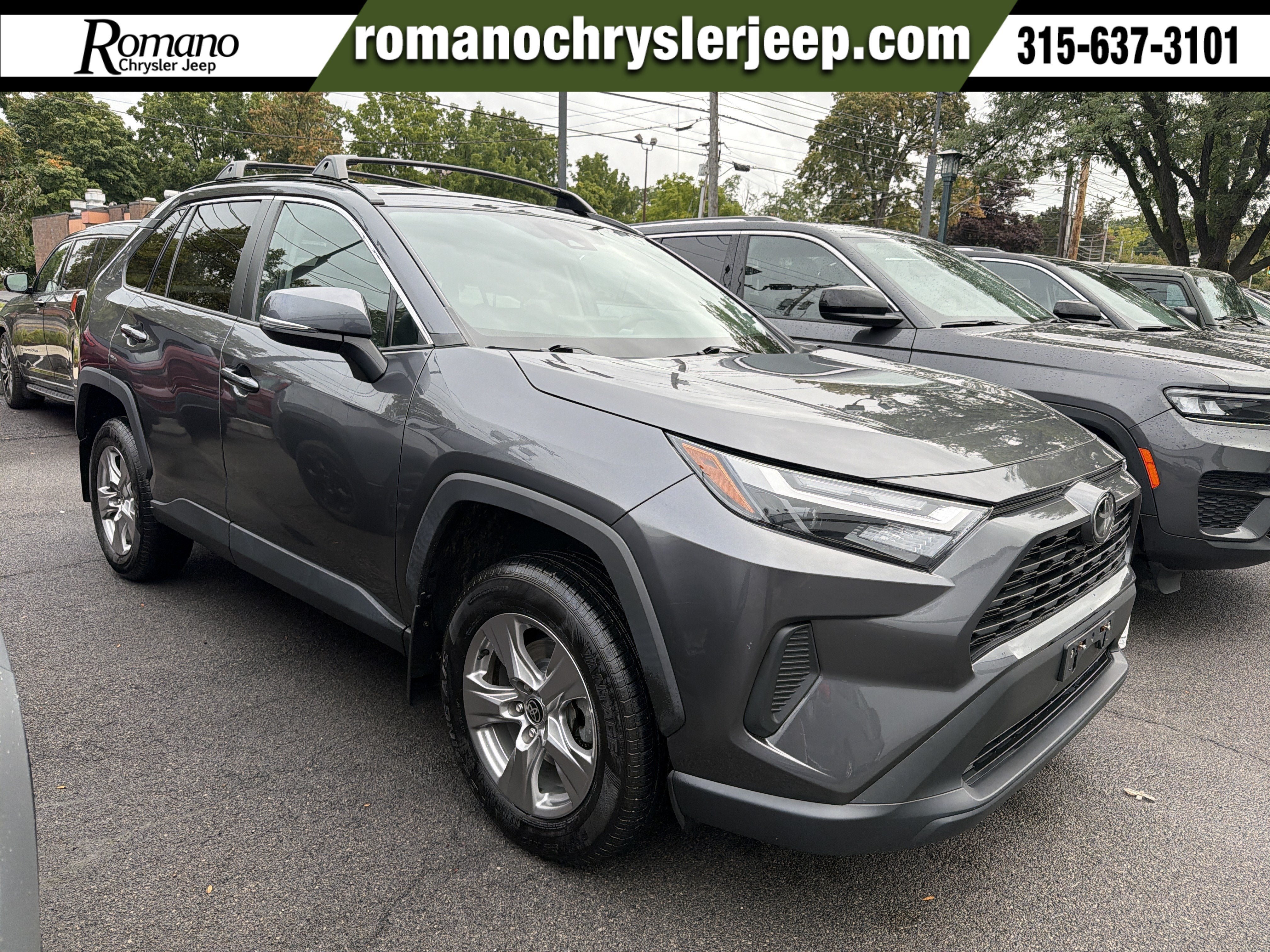 Used 2023 Toyota RAV4 XLE AWD/4WD image 1