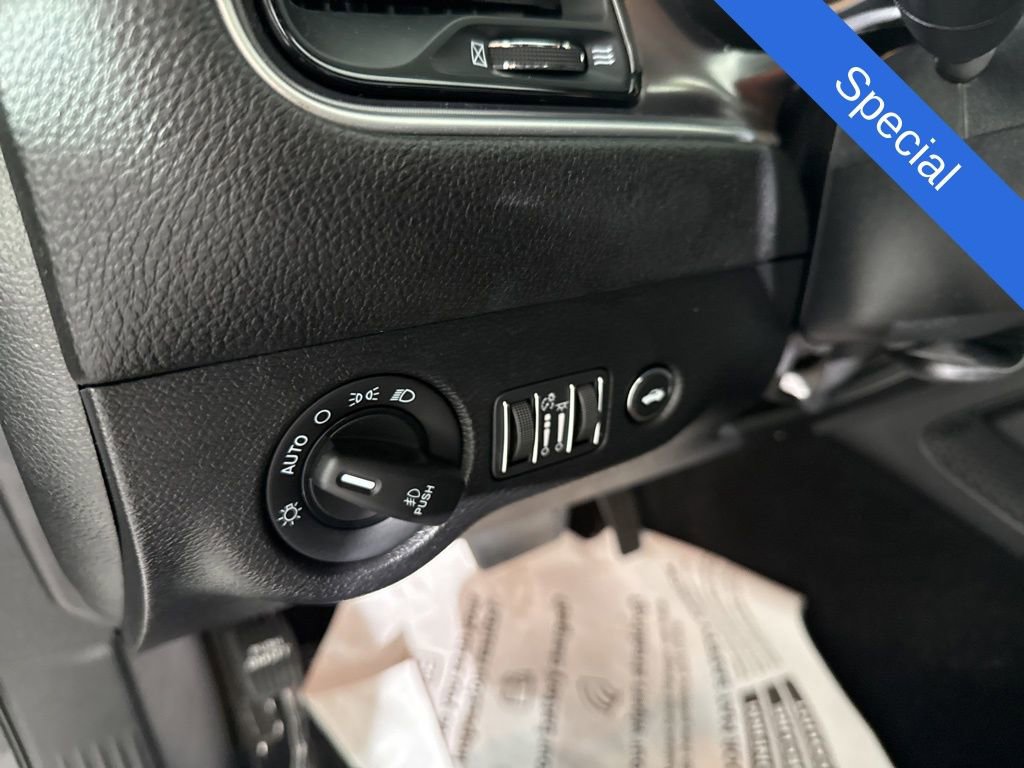 Used 2020 Dodge Challenger GT image 18