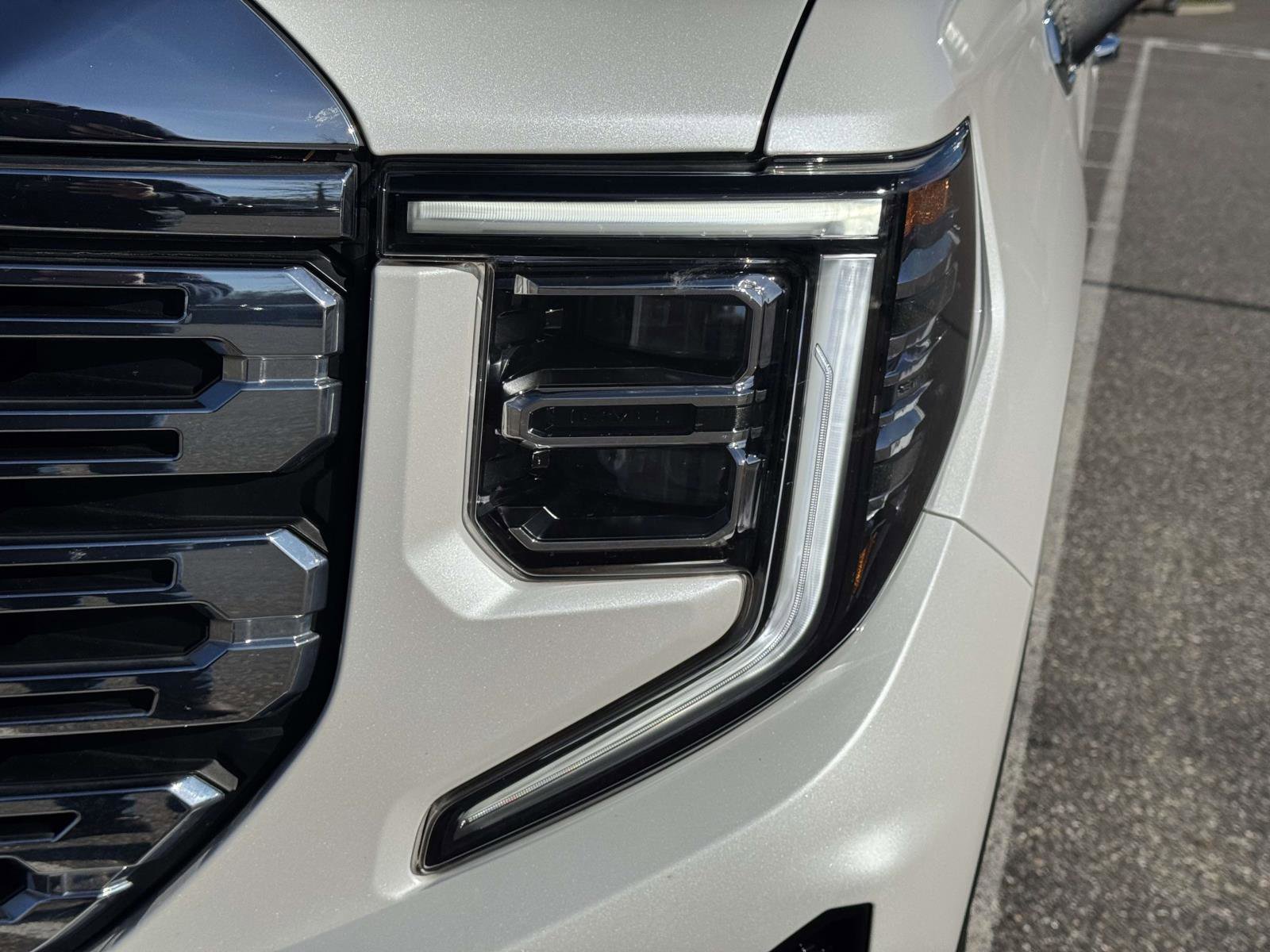 Used 2023 GMC Sierra 1500 Denali image 5