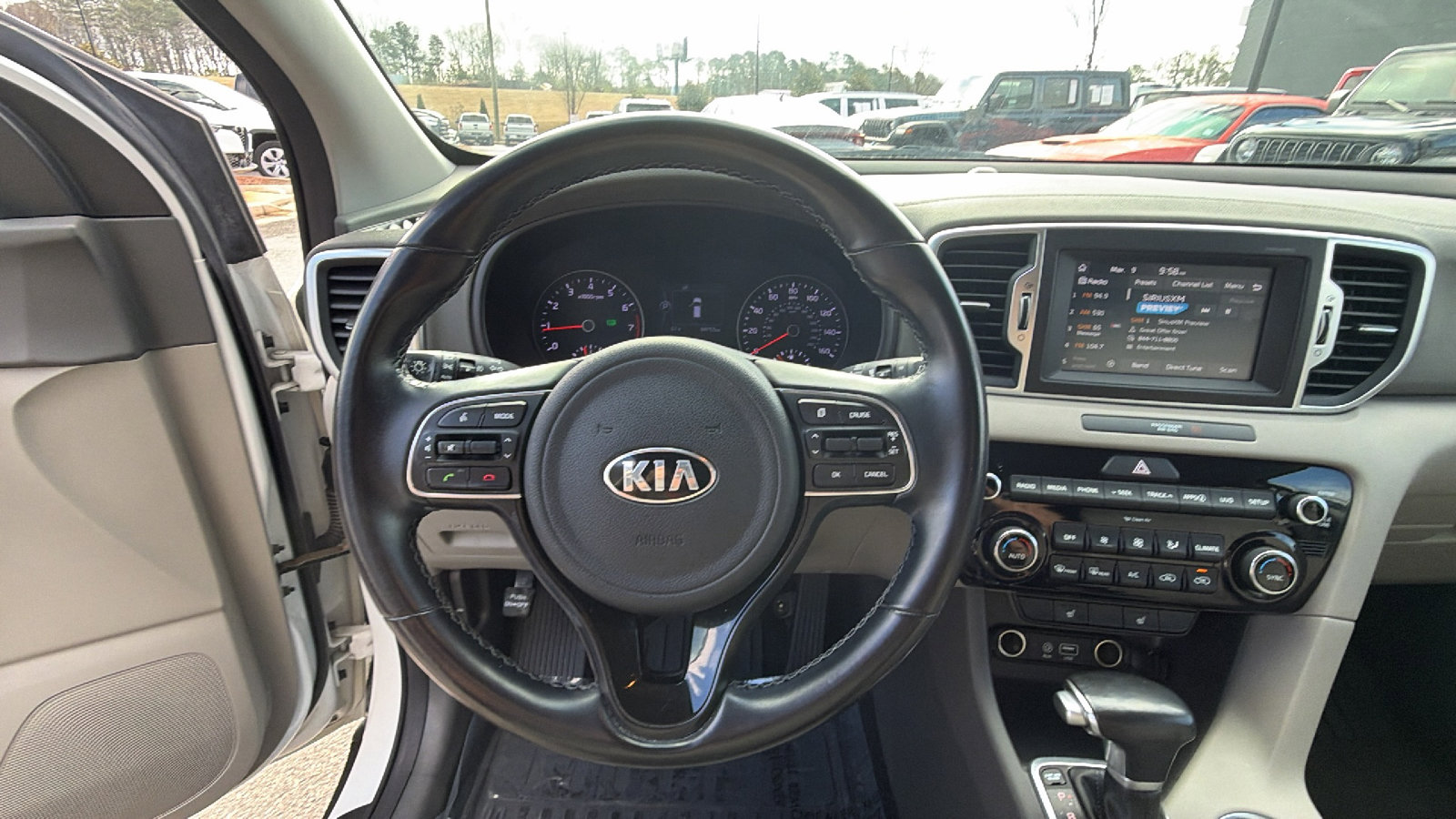 Used 2018 Kia Sportage EX image 27
