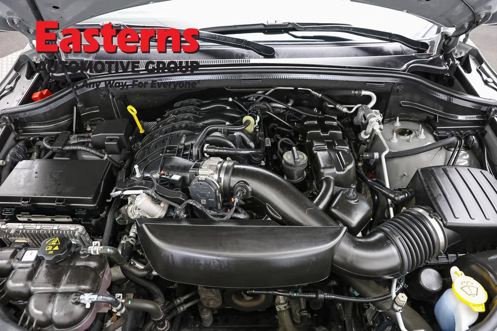 Used 2025 Dodge Durango GT RWD image 9