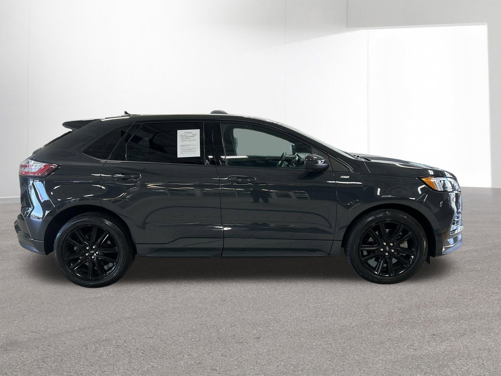 Used 2021 Ford Edge ST-Line AWD/4WD image 42