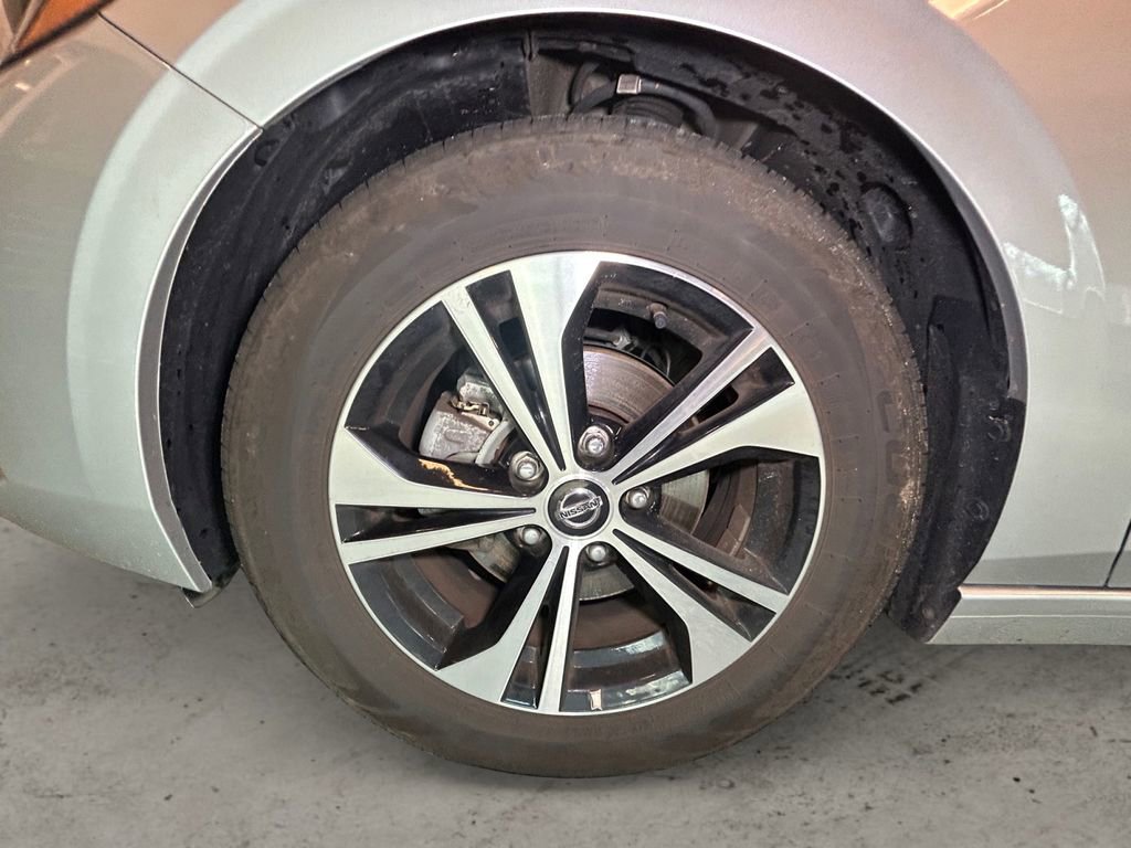 Used 2023 Nissan Sentra SV image 15