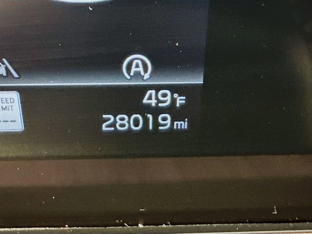 Used 2023 Kia Telluride EX w/ EX Captain's Chair Package image 27