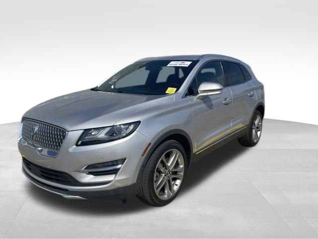 Used 2019 Lincoln MKC Reserve AWD/4WD image 2