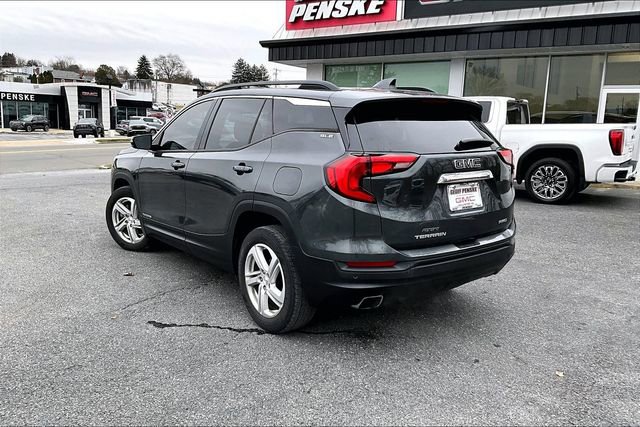 Used 2018 GMC Terrain SLE w/ Driver Convenience Package image 4