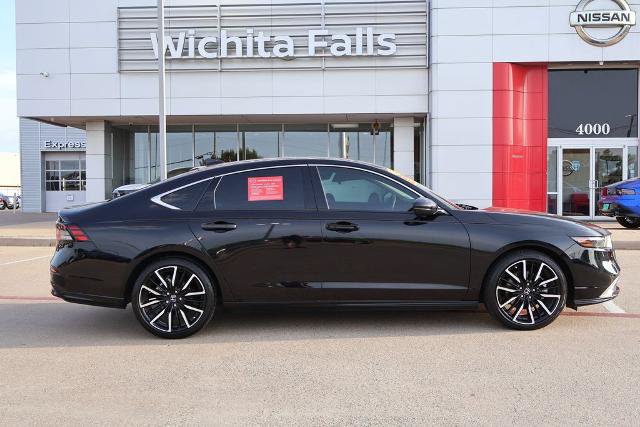 Used 2024 Honda Accord Touring image 5
